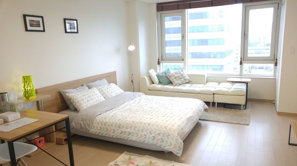 Hotel Modern House 2*
