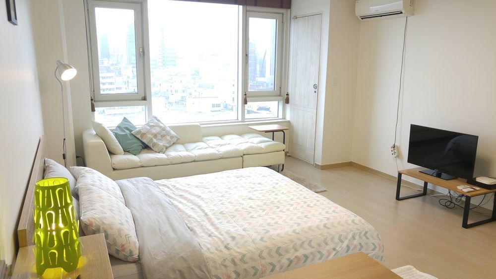 Hotel Modern House 2*