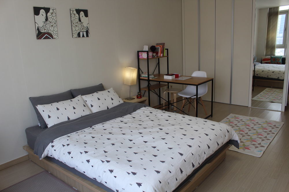 Hotel Modern House 2*
